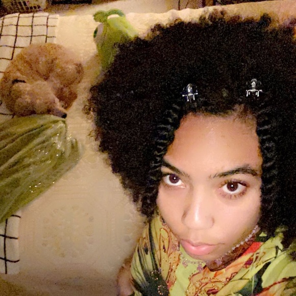 Meet your Posher, Chailyn - Picture 3 of 4